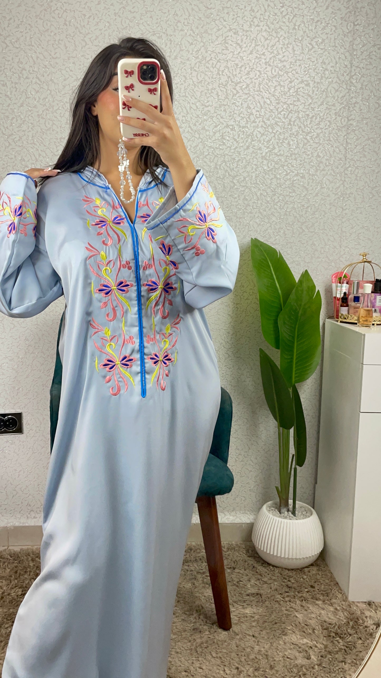 جلابة مغربية هااايلة مطروزة